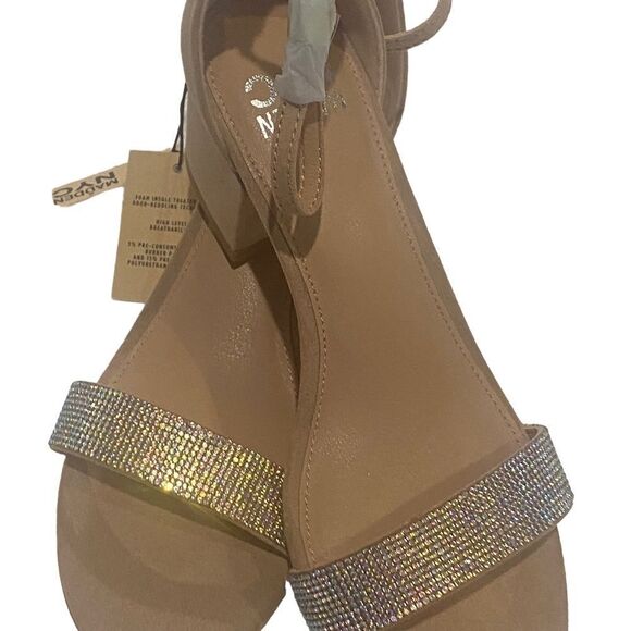 Madden Women’s Blush 2”Block heel Comfort Foam Insole Buckle Sandal NIB Size 8.5 - Picture 15 of 15